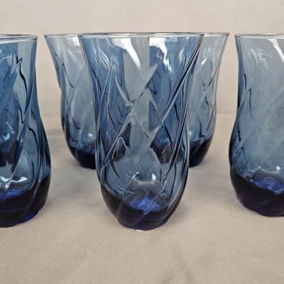 Set 6 Vtg Anchor Hocking Clear Blue Glass Tumblers Carousel Drinking Glasses EUC - Thumbnail 2