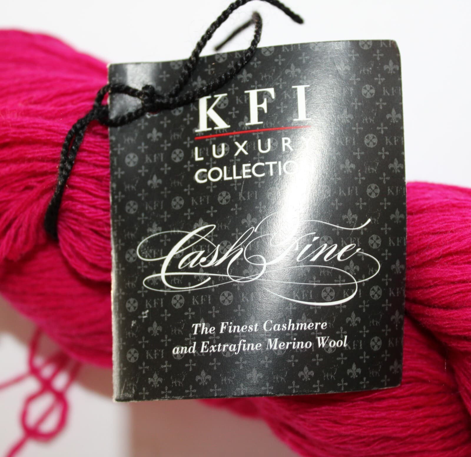 SALE KFI Luxury Col. 70% Extrafine Merino Wool 30% Cashmere Hot Pink 1.76oz 355 - Thumbnail 2