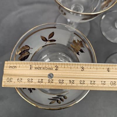 Anchor Hocking Frosted Gold Leaf Champaign Glasses 4.25" Tall Vintage Set of 4 - Thumbnail 9