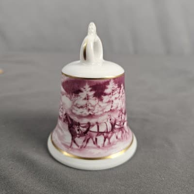 Kaiser W Germany Porcelain Christmas Bell Horse & Carriage Winter Scene 3.25"H - Thumbnail 2