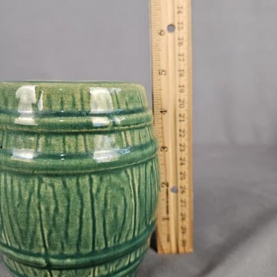 Vintage McCoy Pottery Green Glazed Barrel Mug Stoneware Stein 4.75" Tall - Thumbnail 7