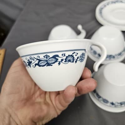 Vtg Corelle Old Town Blue Cup Saucer Set for 4 Onion Hook Handle Cups MCM - Thumbnail 11