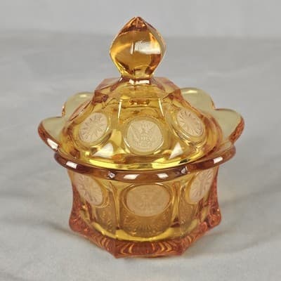 Vintage Fostoria Frosted Coin Glass Pedestal Wedding Bowl With Lid - Amber - Thumbnail 2