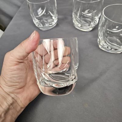 Ravel by Luigi Bormioli Set Of 4 Double Old Fashioned Clear Glasses On The Rocks - Thumbnail 4