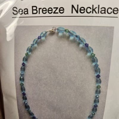 Necklace Craft Kit Bead Gallery Halcraft USA Set of 4 "Sea Breeze Necklace" - Thumbnail 4