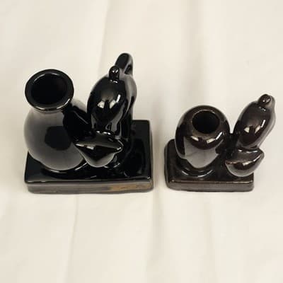 Vintage OCCUPIED JAPAN Redware 2 1/4" SCAREDY BLACK CAT & VASE Toothpick Holder - Thumbnail 8