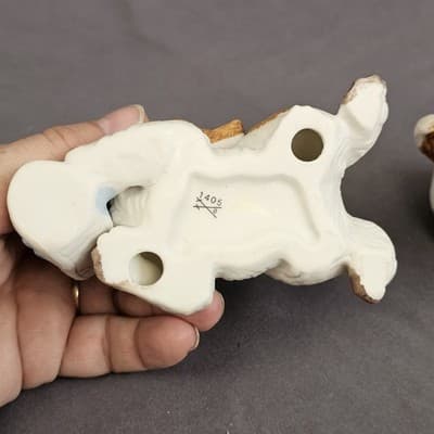 Vintage Homco Set Of 2 Puppy Dog Figurines Chewing On Sneakers #1405 White Brown - Thumbnail 7