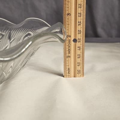 Vintage 1920s Iris & Herringbone scalloped edge bowl by Jeanette Glass Company - Thumbnail 6