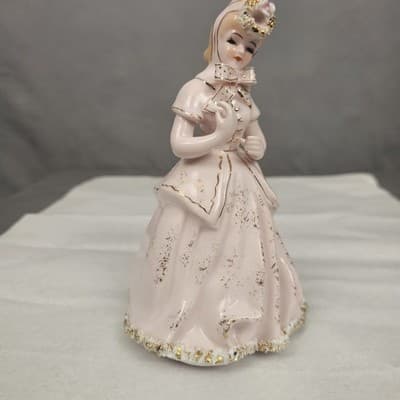 Lefton China, Doll hand painted woman figurine K B569-P 6" Tall - Thumbnail 2