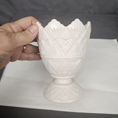 Vintage NAPCO Pale Pink Milk Glass Vase 6” Tall #2255 Cleveland Ohio Bowl MCM - Thumbnail 10