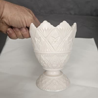 Vintage NAPCO Pale Pink Milk Glass Vase 6” Tall #2255 Cleveland Ohio Bowl MCM - Thumbnail 3