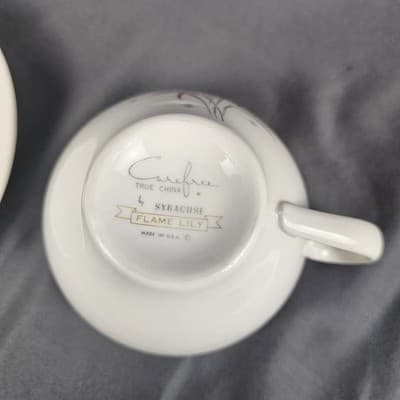 Carefree True China Cup & Saucer Flame Lily Syracuse Set of 2 USA - Thumbnail 7
