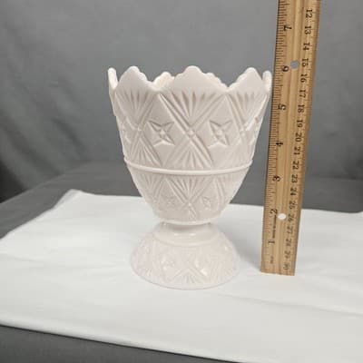 Vintage NAPCO Pale Pink Milk Glass Vase 6” Tall #2255 Cleveland Ohio Bowl MCM - Thumbnail 9