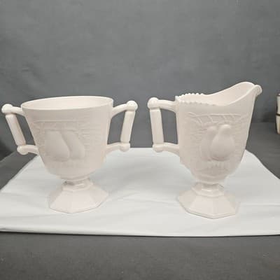 VTG Jeanette Pink Milk Glass Cream Pitcher & Sugar Bowl Baltimore Pear EX. COND. - Thumbnail 6