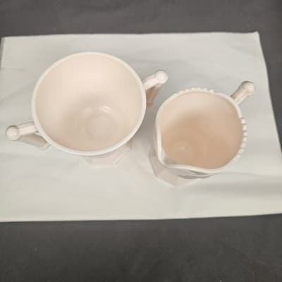 VTG Jeanette Pink Milk Glass Cream Pitcher & Sugar Bowl Baltimore Pear EX. COND. - Thumbnail 5