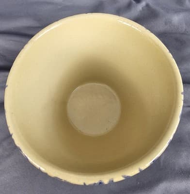 Antique Stoneware Pottery 6"D Blue Spongeware Mixing Bowl / Robinson Ransbottom - Thumbnail 3