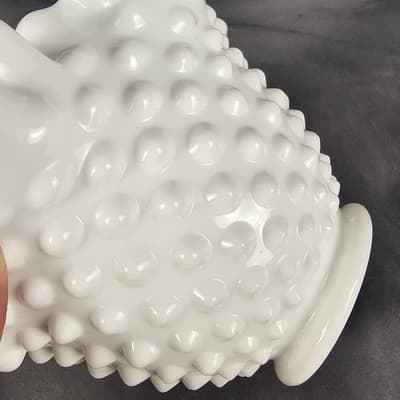 Vintage Fenton White Milk Glass Hobnail Rose Bowl Ruffled Edge 3.5 Inch Pre-Logo - Thumbnail 6