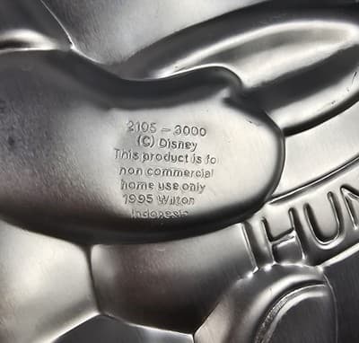 Wilton Disney Winnie the Pooh Cake Pan Bakeware Retired 1995 Vintage 2105-3000 - Thumbnail 3