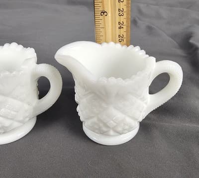 Small Westmoreland Milk Glass Sugar and Creamer, Mini Milk Sugar Quilt Pattern - Thumbnail 6