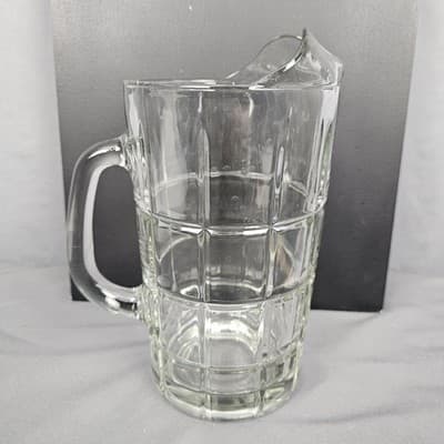 Vintage Anchor Hocking Glass Pitcher Tartan Manchester Heavy Clear 50 oz 9.5"H - Thumbnail 3