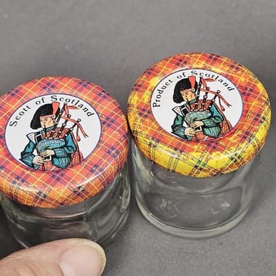 Vintage Tiny Jars w Lids Product of Scotland Bottle 3 Pieces Scott of Scotland - Thumbnail 7