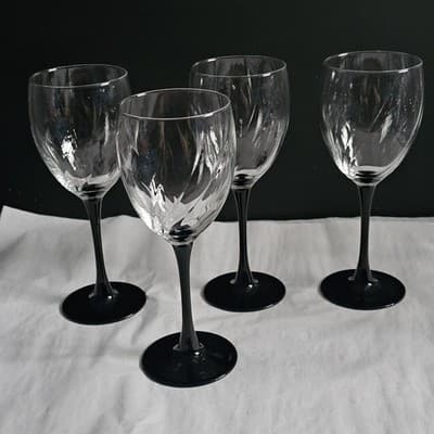 Vintage Luminarc France Domino Gothic Black Stem Wine Glass Set Of 8 - Thumbnail 2