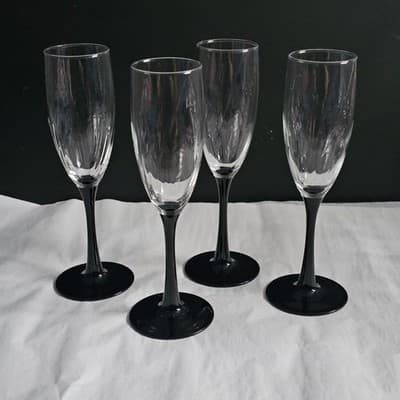 Vintage Luminarc France Domino Gothic Black Stem Wine Glass Set Of 8 - Thumbnail 9