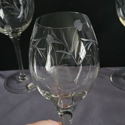 Vintage Bulgaria Hand Cut Crystal Wine Glasses Floral Set 4 Excellent 9" Tall - Thumbnail 7
