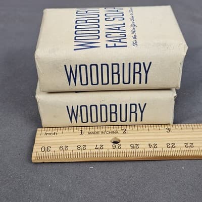 Vintage Woodbury Facial Soap Bar New Old Stock 1940s Prop Lot of 2 - Thumbnail 5