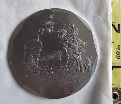Wendell August Forge Ornament 1994 Christmas Manger w box - Thumbnail 3