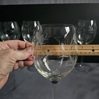 Vintage Bulgaria Hand Cut Crystal Wine Glasses Floral Set 4 Excellent 9" Tall - Thumbnail 12