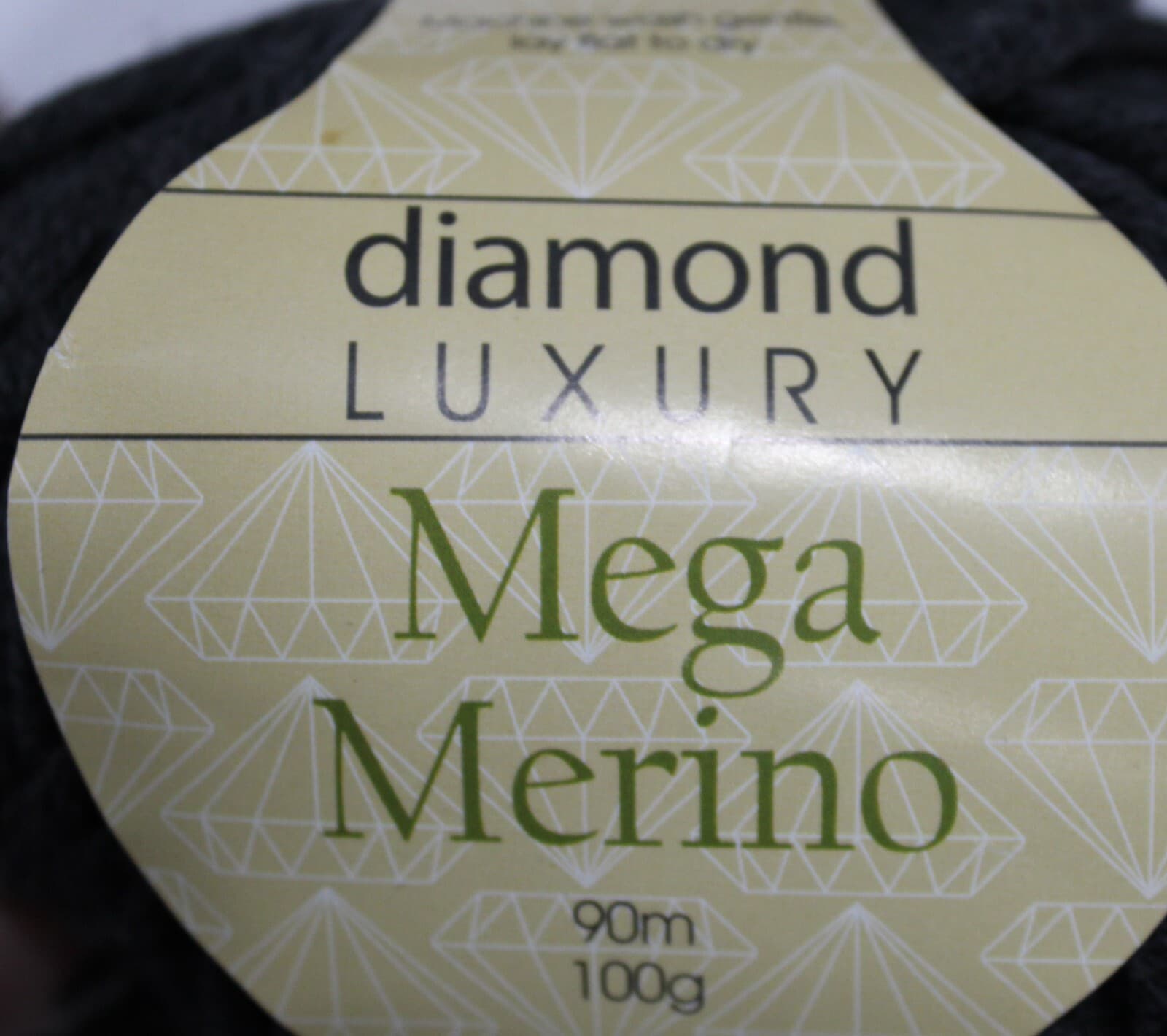 SALE Diamond Luxury Mega Merino Yarn, 100% Merino Wool, Col Gray - Thumbnail 3