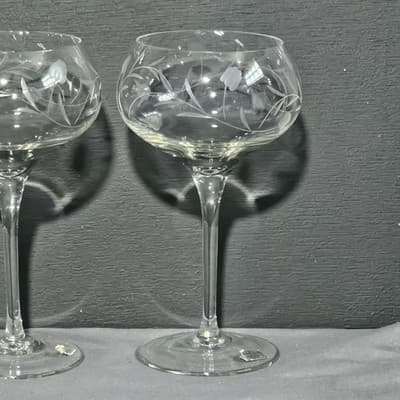 Vintage Bulgaria Hand Cut Crystal Champagne Glasses Floral Set 3 EUC 6.75" Tall - Thumbnail 2
