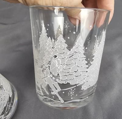 Frosted Horse Drawn Sleigh Tumbler Winter Scene Christmas 12 oz Set of 2 - Thumbnail 6