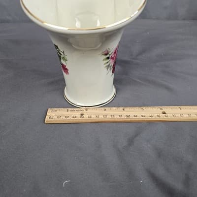Vintage Victorian Roses Porcelain Basket Vase Handle Gold Accents Formalities - Thumbnail 9