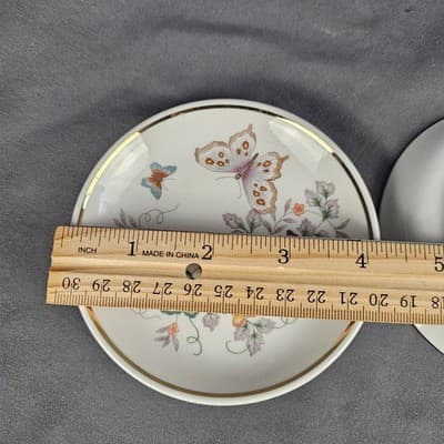 2 Vintage Avon porcelain mini plate with butterflies- 22kt gold trim -4½" dia. - Thumbnail 5