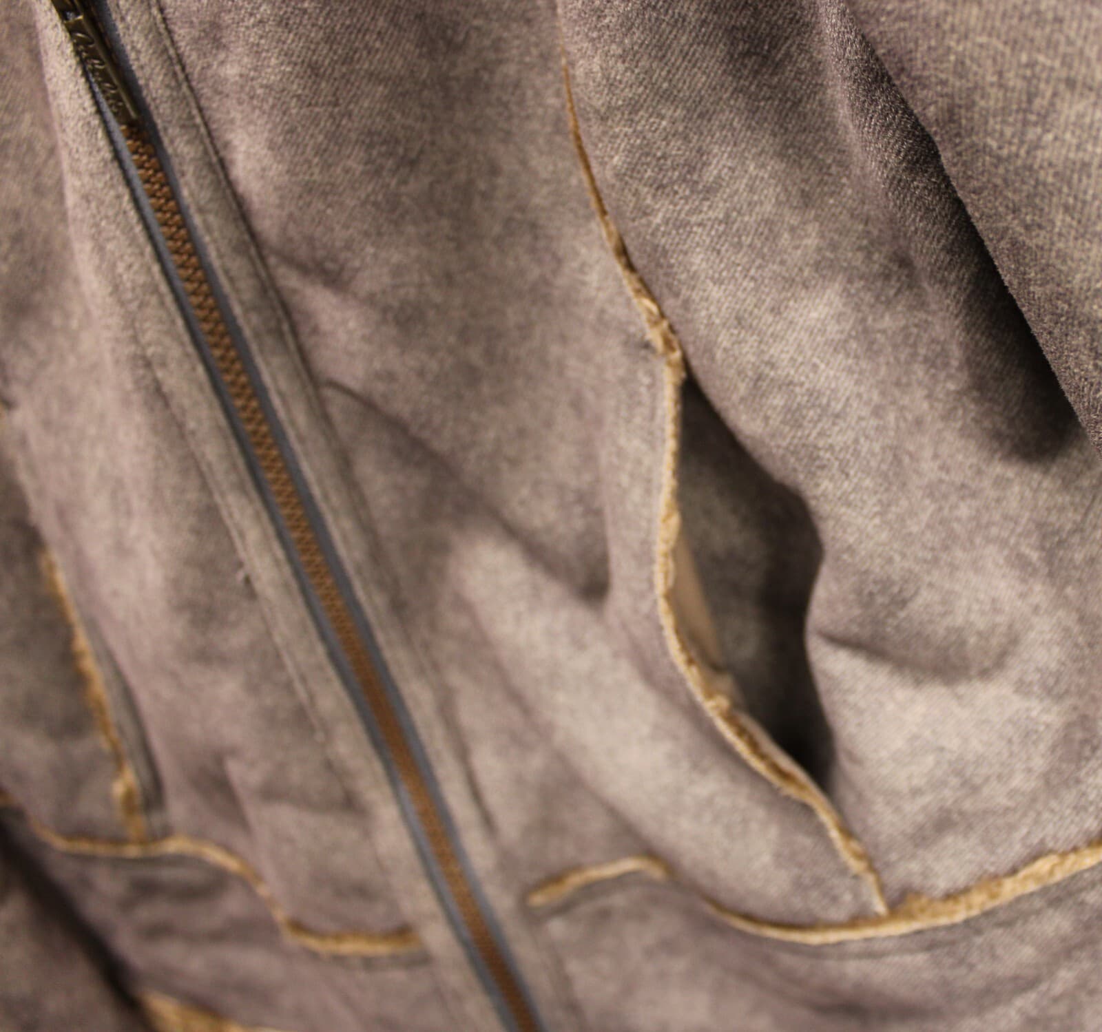 Cabela's Womens Sz Large Jacket Faux Suede Gray Winter Coat Lined Zipper Fur - Thumbnail 3