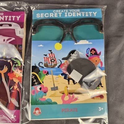 Wendy's Kids Meal Toy CREATE YOUR SECRET IDENTITY "PIRATE" & "Wizard" New Sealed - Thumbnail 2