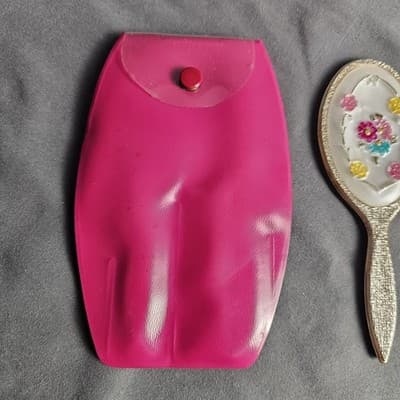 Vintage Child's Comb & Mirror Set in Case Floral Design Made in England 5" Long - Thumbnail 12