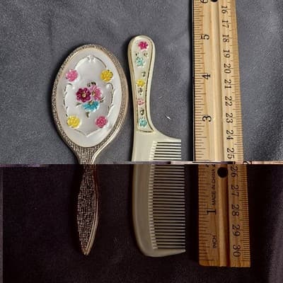 Vintage Child's Comb & Mirror Set in Case Floral Design Made in England 5" Long - Thumbnail 11