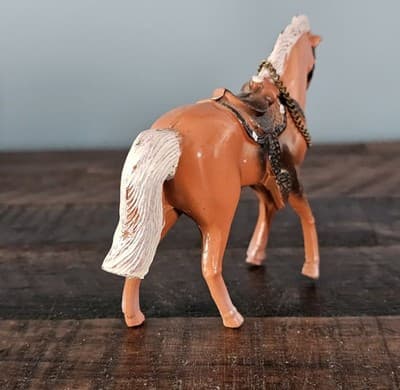 Vintage Cast Metal Horse Miniature Figurine w Western Saddle Mid Century Painted - Thumbnail 4