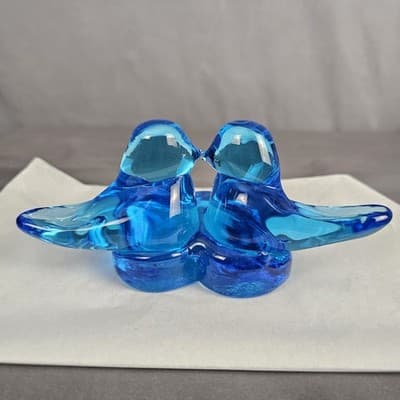 VTG Bluebirds of Happiness / Pair Love Birds Heart Art Glass Signed Ron Ray 1990 - Thumbnail 2