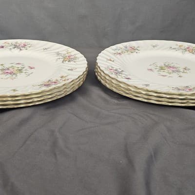 Minton Marlow Bone China Dinner Plate 10.5" Dia Set of 4 Read Description - Thumbnail 9