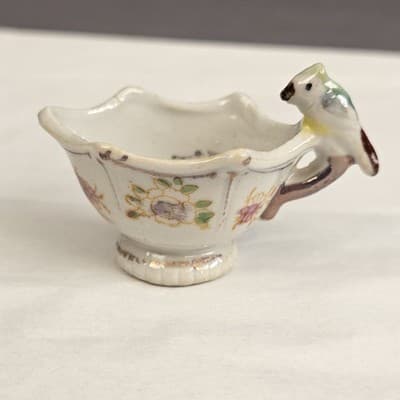 2 Vintage Occupied Japan Miniatures - Pitcher & Teacup with Bird - Thumbnail 5
