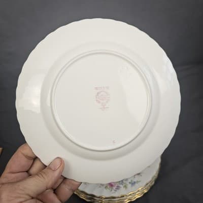Minton Marlow Bone China Lucheon Salad Plate 7.75" Dia Set of 7 Read Descript - Thumbnail 3