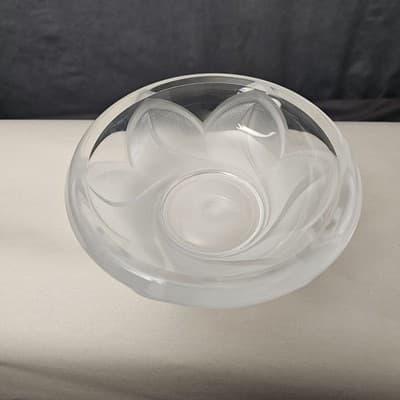 Vintage Cristal D'Arques *Clear & Frosted* Leaded Crystal Candy Dish With Lid - Thumbnail 5