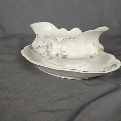 LS&S Carlsbad Gravy Boat with Bottom Austria Pink Blue Florals Scalloped Vtg - Thumbnail 2