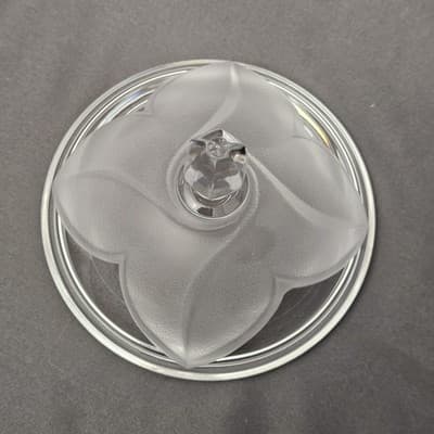 Vintage Cristal D'Arques *Clear & Frosted* Leaded Crystal Candy Dish With Lid - Thumbnail 9