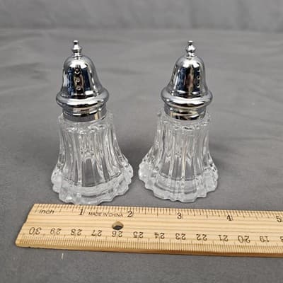 Vintage Cut Glass 2 piece Salt Pepper Set 4" Tall Silver Tone Fancy Top - Thumbnail 6
