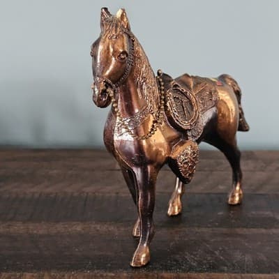Vintage Cast Metal Souvenir Prize Horse Figurine Copper Colored Western Saddle - Thumbnail 5